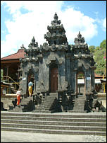Tempel Pura Pulaki