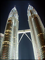 Petronas Tower bei Nacht