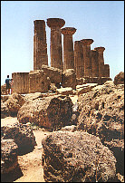 Herakles Tempel von rechts