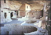 Kiva (common room) in the Balcony House