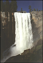 Die ganze Pracht des Vernal-Falls